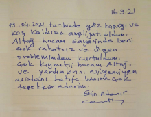 Göz kapağı ve kaş kaldırma ameliyatı oldum.